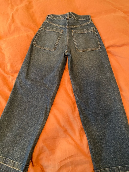 Madewell Emmett Wide-Leg Jeans Let-Down Hem Edition in Archbald Wash - Picture 6 of 7